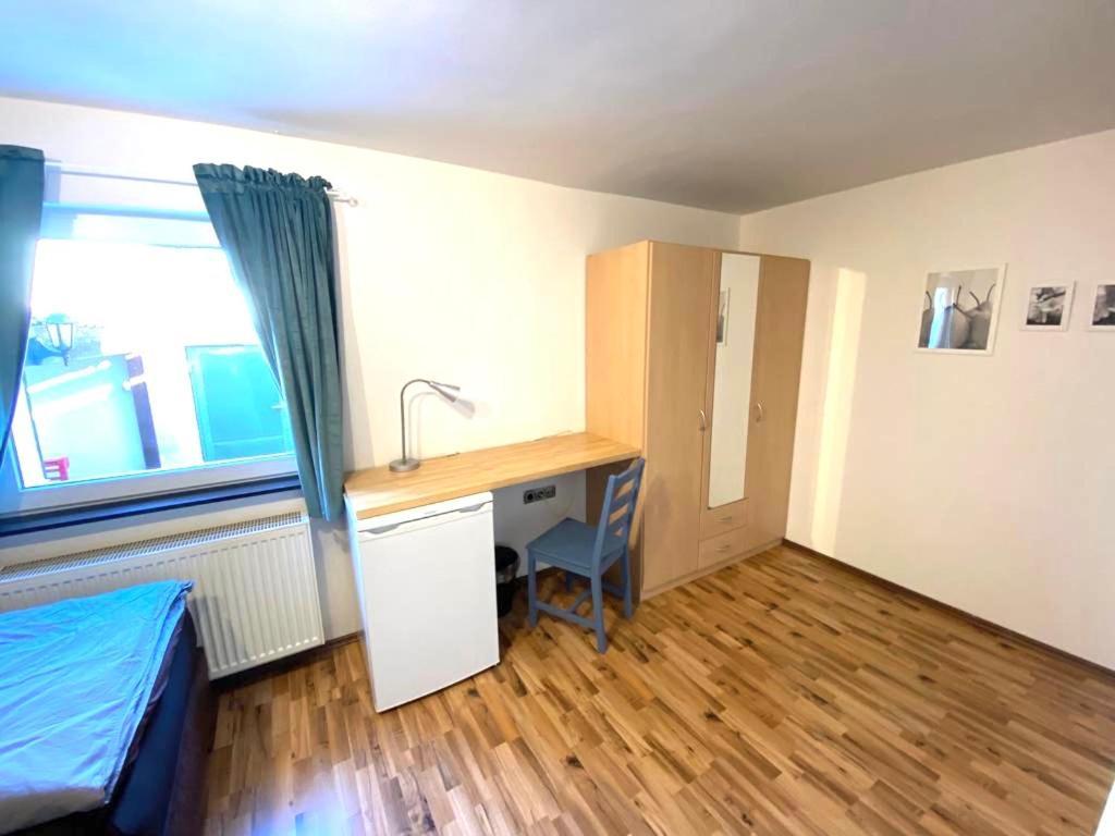 Wohnzeit-Koeln Villa Екстериор снимка