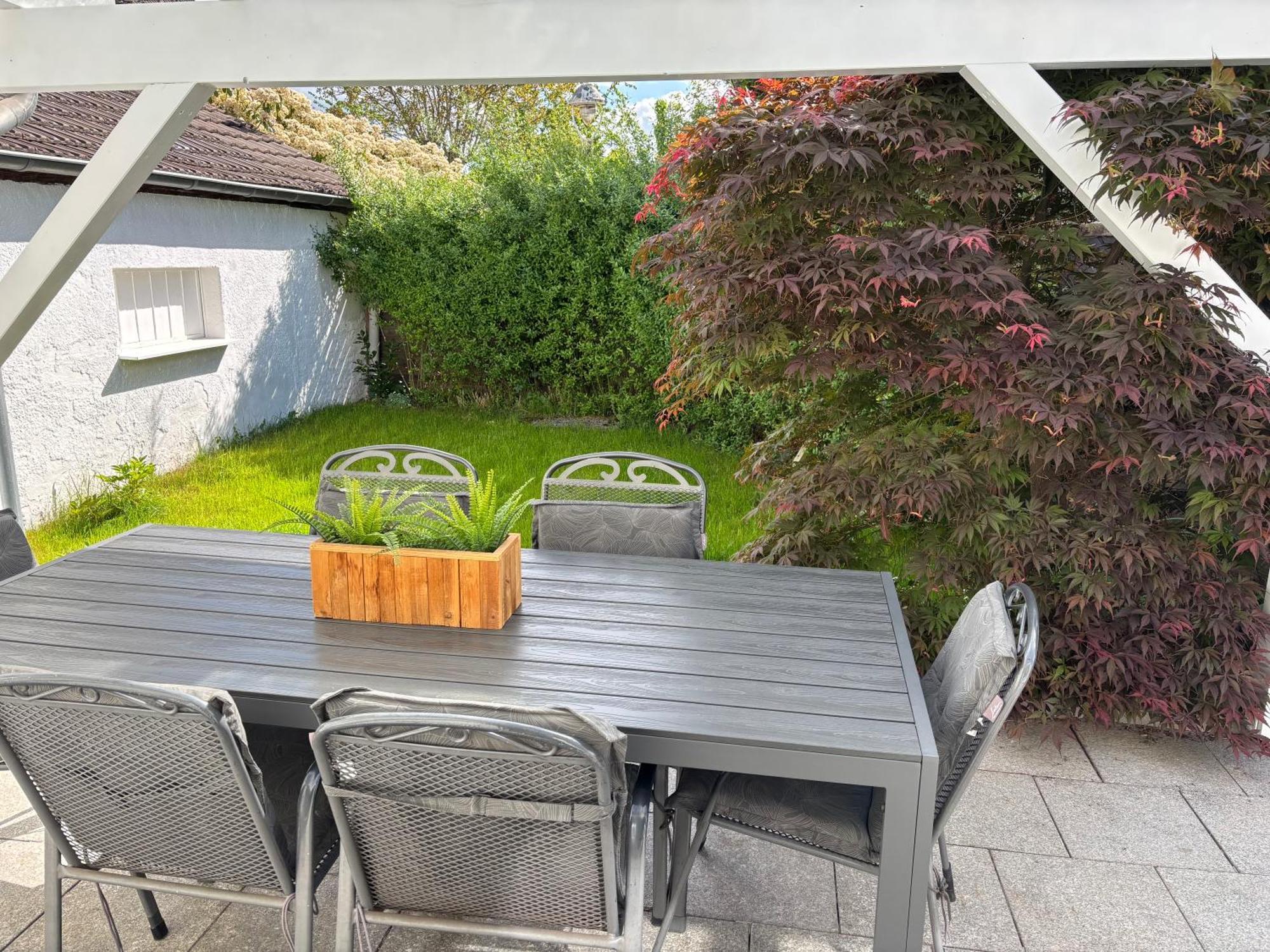 Wohnzeit-Koeln Villa Екстериор снимка