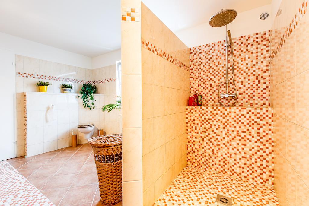 Wohnzeit-Koeln Villa Стая снимка